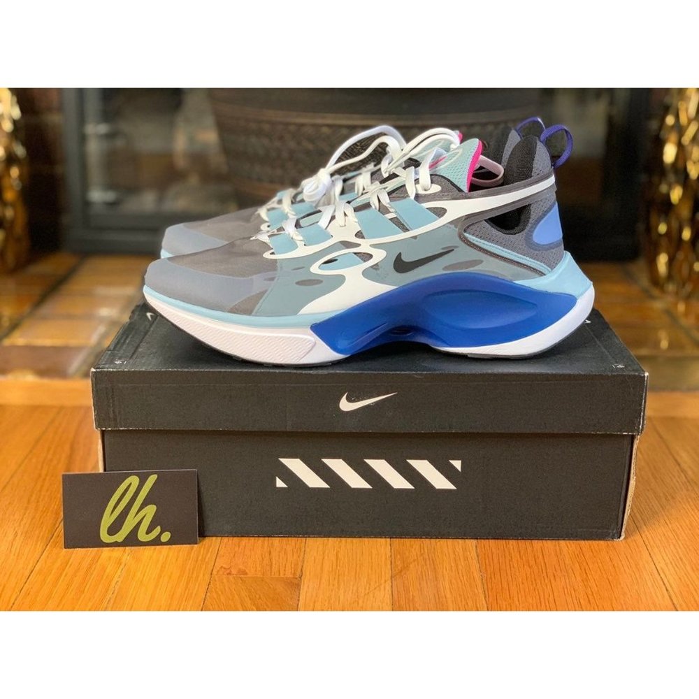 Size 10.5 Nike Signal D/MS/X "Dark Grey Ocean Cube"